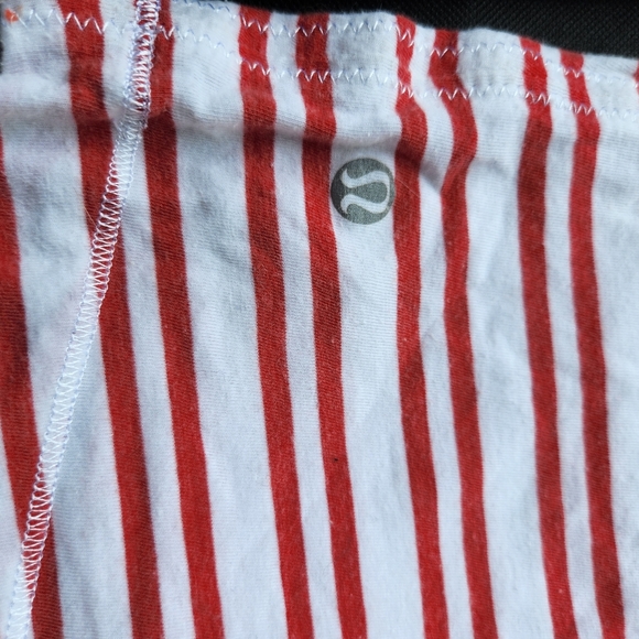 Lululemon tank cotton - Picture 3 of 3